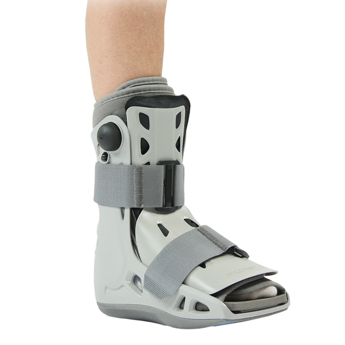 AirSelect Short Therapeutic Air Walker Boot – Motioncare